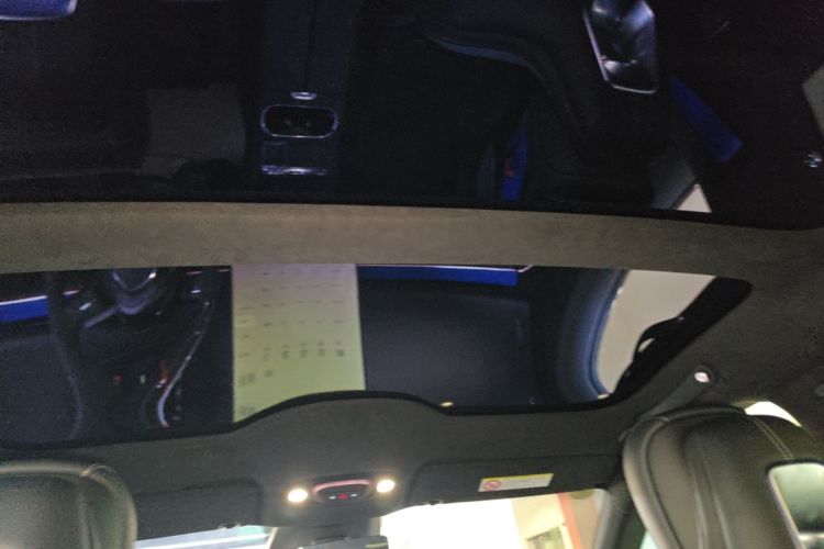 2026 #20 2026 immagine di auto #20
