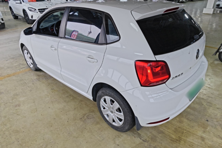 Volkswagen Polo 2017 #5 Volkswagen Polo 2017 car image #5