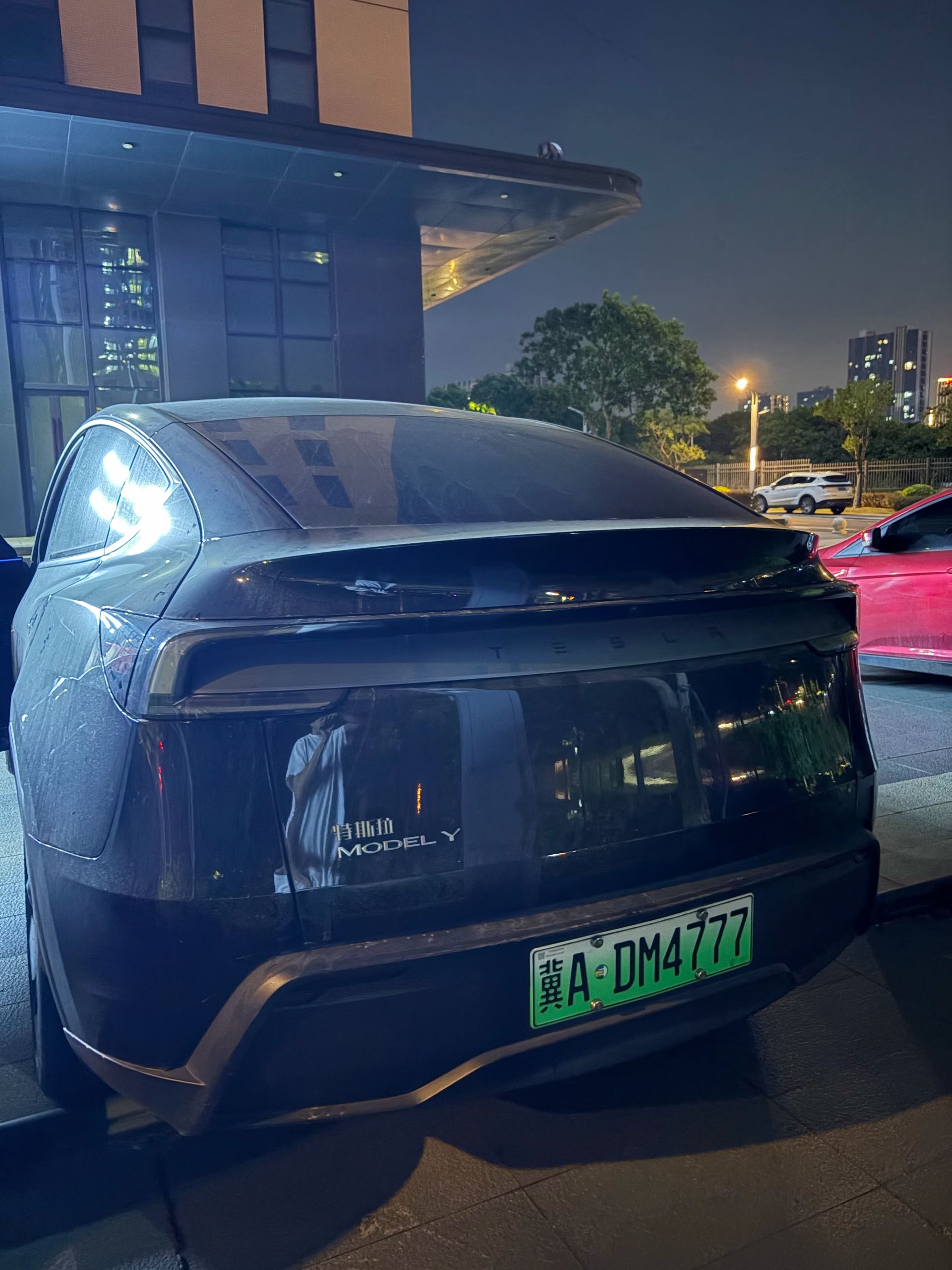 Tesla Model Y 2025 #3 Tesla Model Y 2025 imagen de coche #3