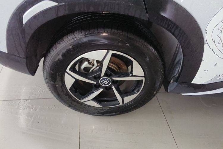 BYD YuanUP 2025 car image #10