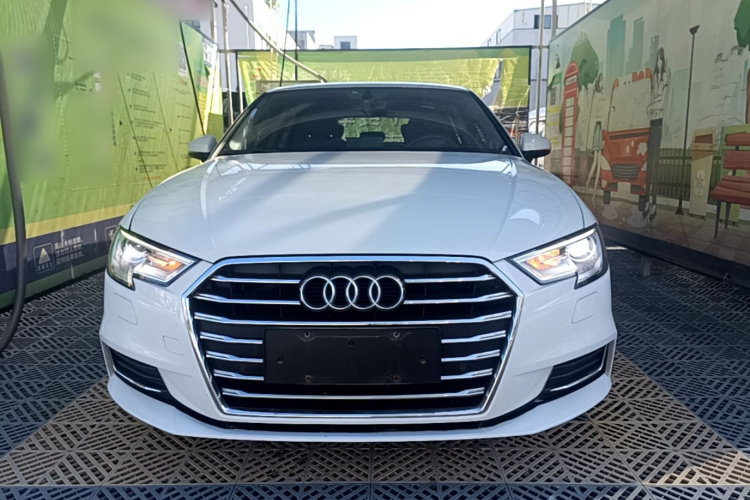 Audi A3 2019 #3 Audi A3 2019 car image #3