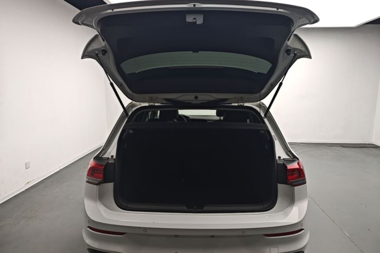 Volkswagen Golf 2022 #19 Volkswagen Golf 2022 car image #19