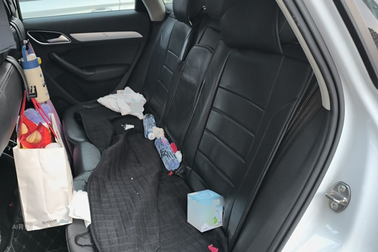 Audi Q3 2016 #19 Audi Q3 2016 car image #19