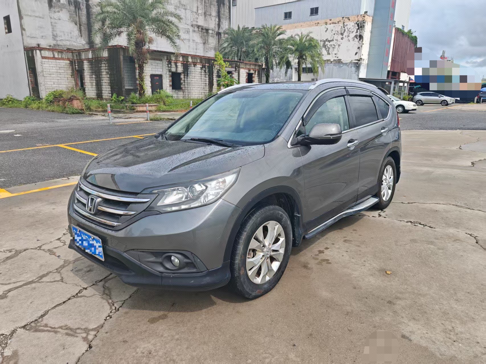 2012 2012 car image