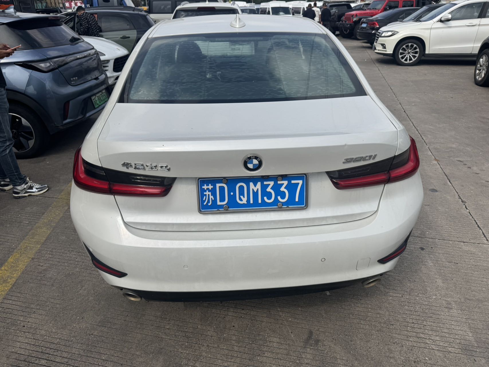BMW 3 Series 2020 #6 BMW 3 Series 2020 car image #6