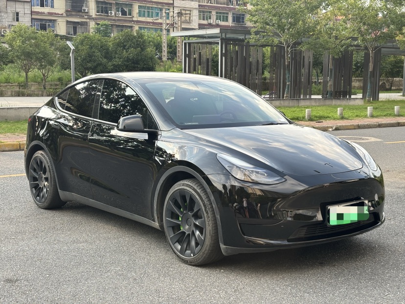 Tesla Model Y 2022 #3 Tesla Model Y 2022 car image #3