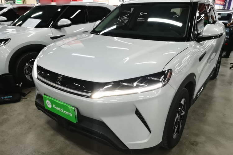 BYD YuanUP 2024 #2 BYD YuanUP 2024 car image #2