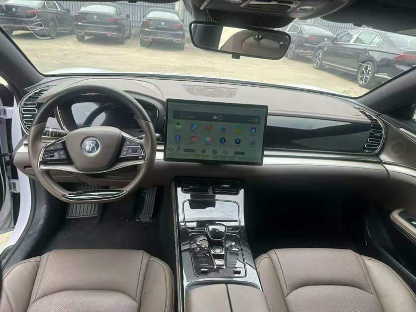 BYD Han 2023 #2 BYD Han 2023 صورة سيارة #2