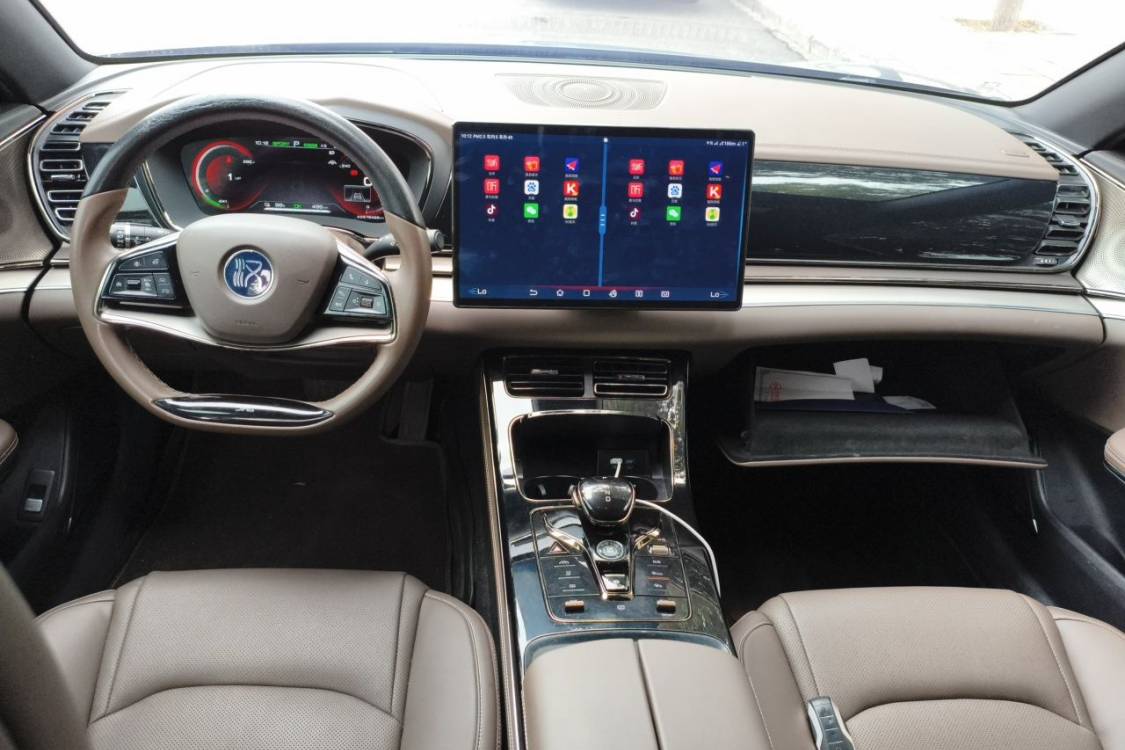 BYD Han 2022 car image #23