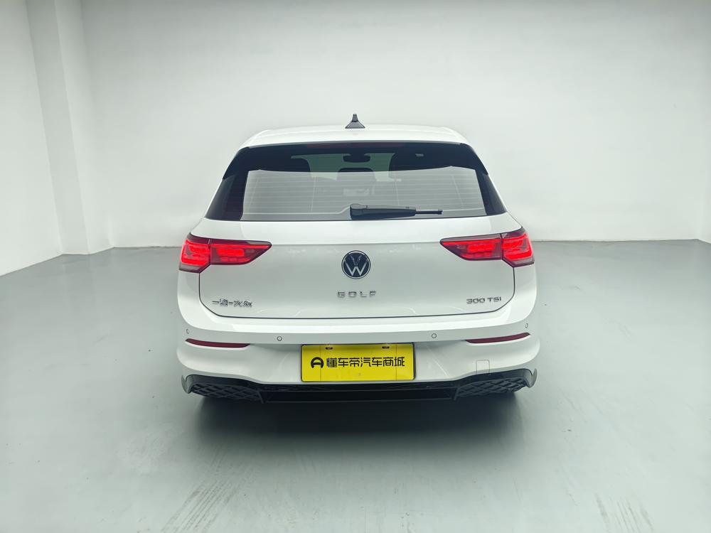 Volkswagen Golf 2024 car image #6