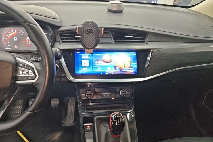 GEELY Emgrand GS 2020 #13 GEELY Emgrand GS 2020 car image #13