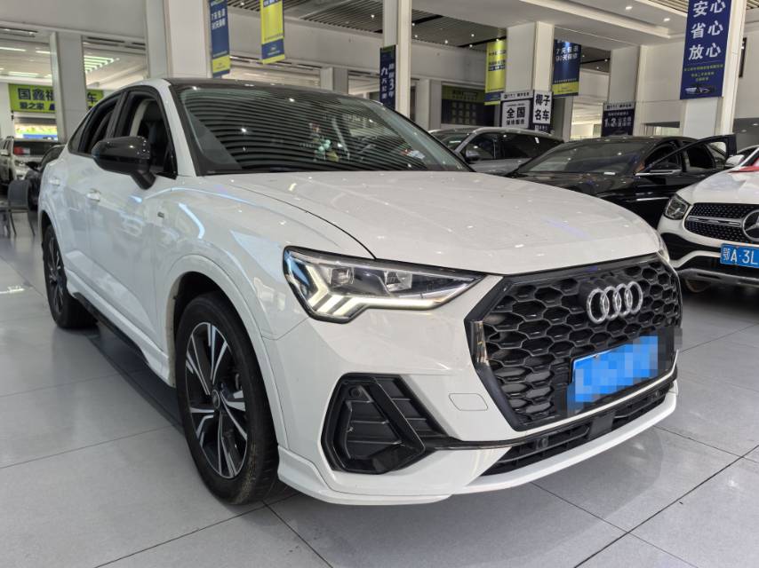 Audi Q3 Sportback 2022 #3 Audi Q3 Sportback 2022 car image #3