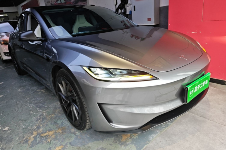 Tesla Model 3 2024 #4 Tesla Model 3 2024 car image #4
