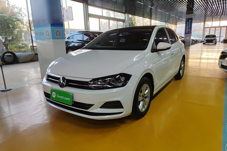Volkswagen Polo 2021 صورة سيارة #2