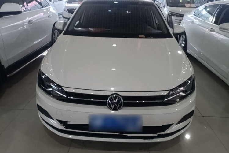 Volkswagen Polo 2023 immagine di auto #3
