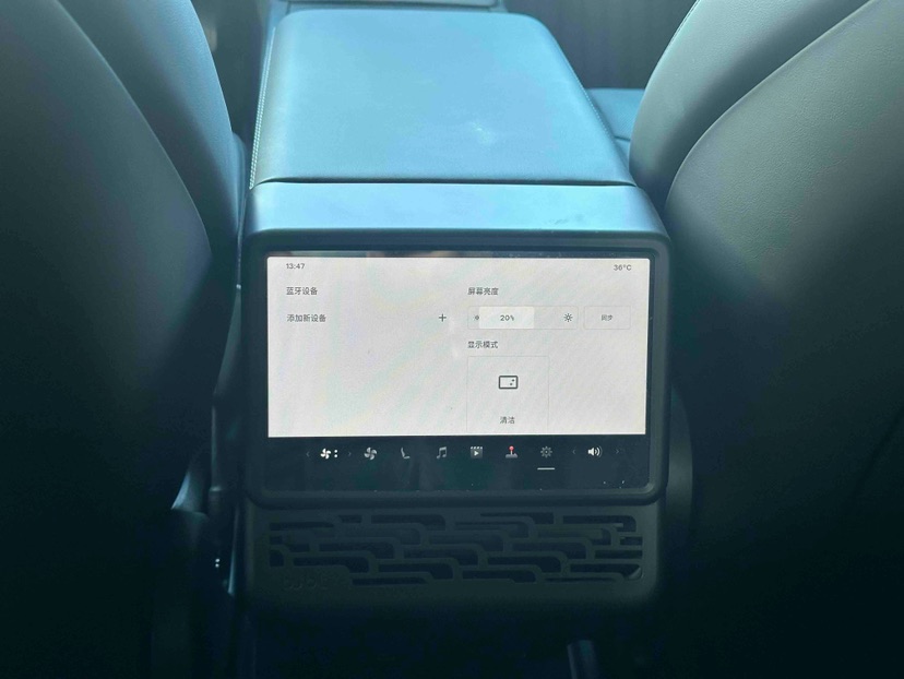 Tesla Model 3 2026 #7 Tesla Model 3 2026 car image #7