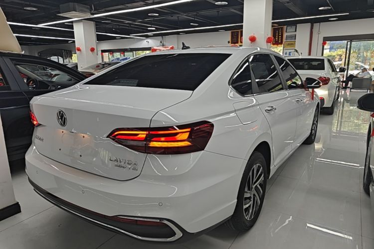 Volkswagen Lavida 2022 car image #5