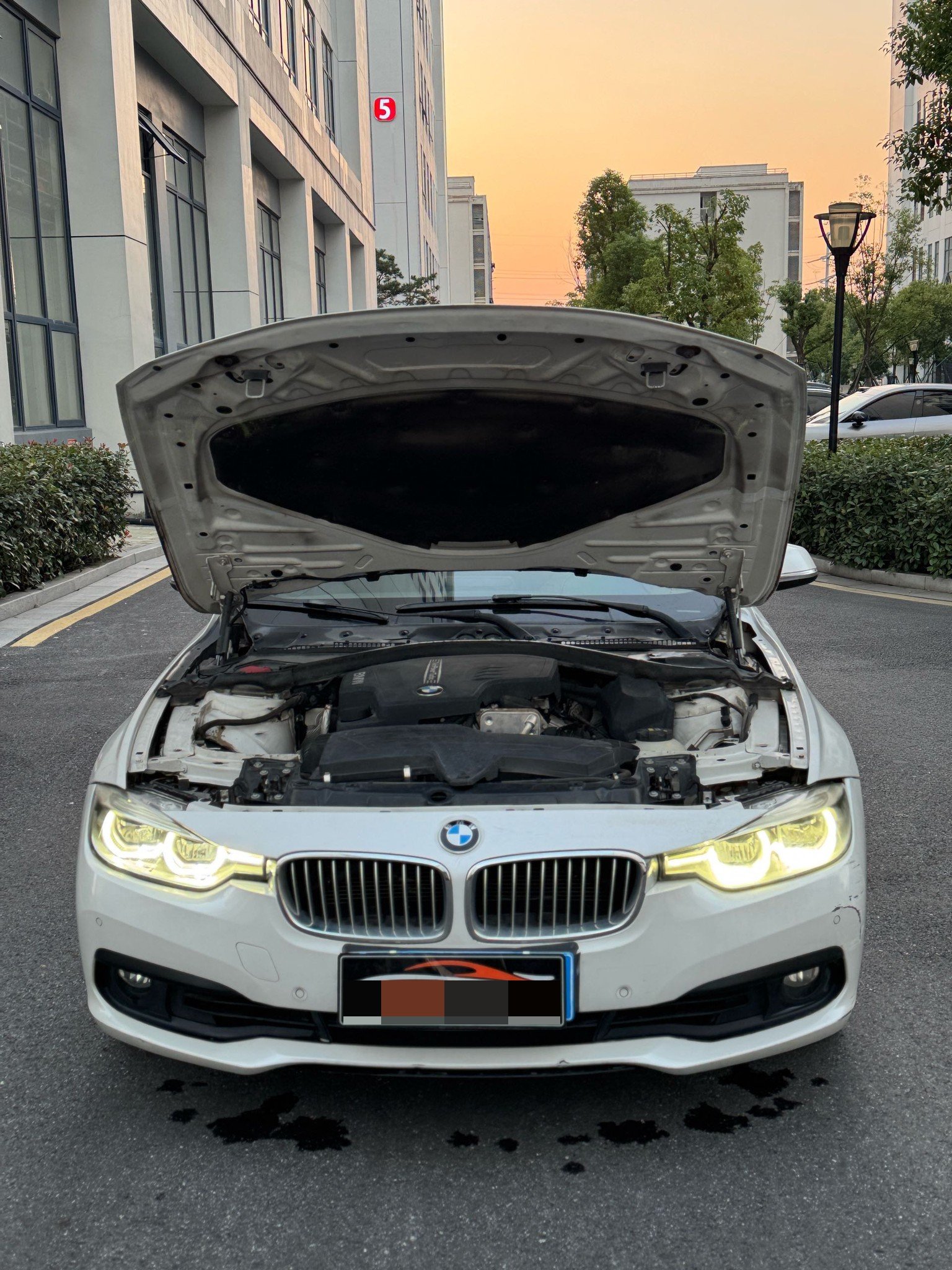 BMW 3 Series 2016 صورة سيارة #15