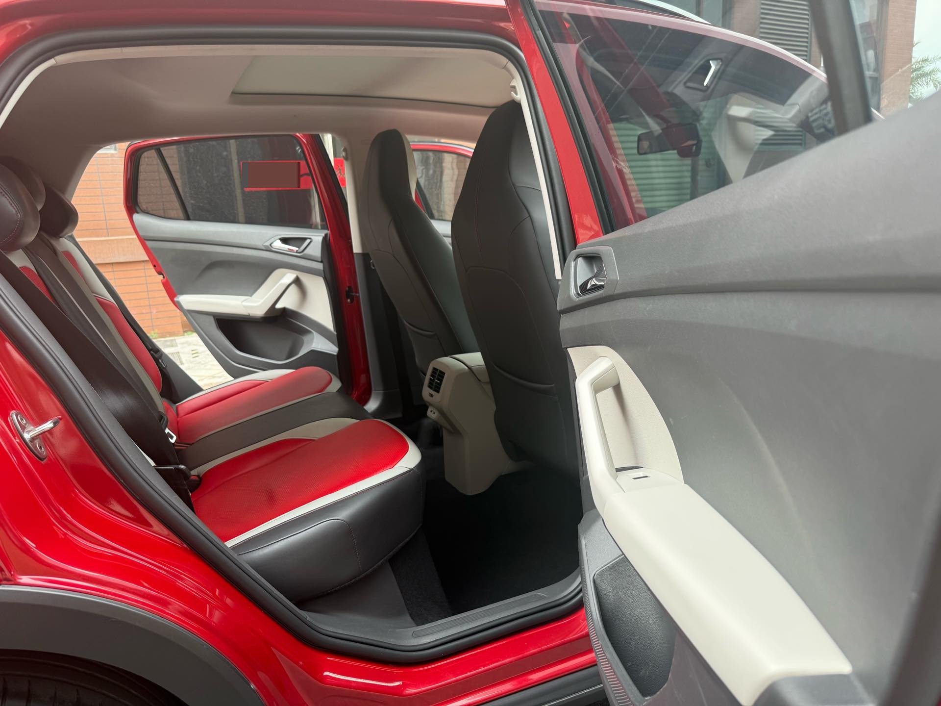 Volkswagen T-Cross 2020 immagine di auto #8