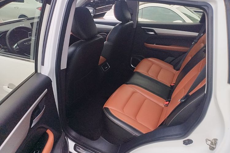 GEELY Vision X6 2019 car image #19