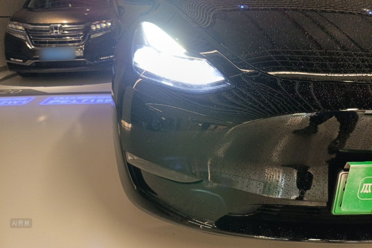Tesla Model Y 2021 car image #8