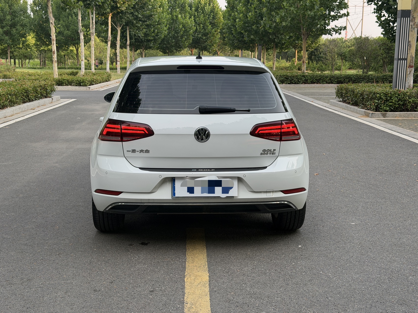 Volkswagen Golf 2020 #8 Volkswagen Golf 2020 car image #8