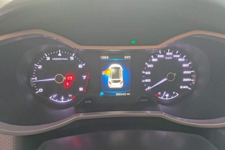 GEELY Emgrand GS 2017 car image #16