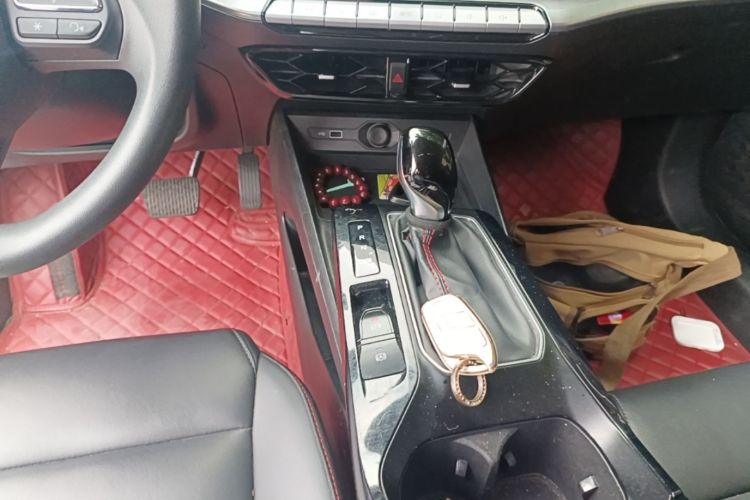 MG 5 2022 immagine di auto #14
