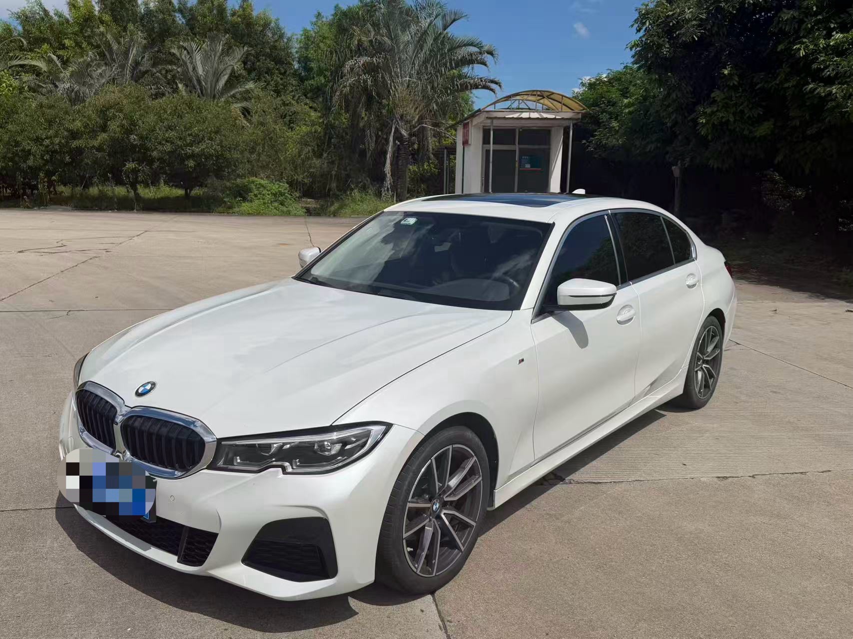 BMW 3 Series 2022 car image 