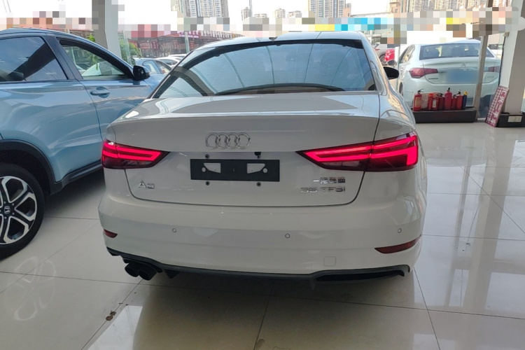 Audi A3 2017 car image #6