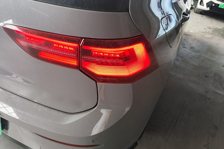 Volkswagen Golf 2021 #8 Volkswagen Golf 2021 car image #8