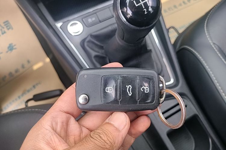 Volkswagen Lavida 2018 #9 Volkswagen Lavida 2018 car image #9