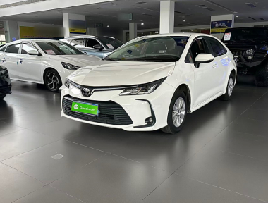Toyota Corolla 2024 immagine di auto 