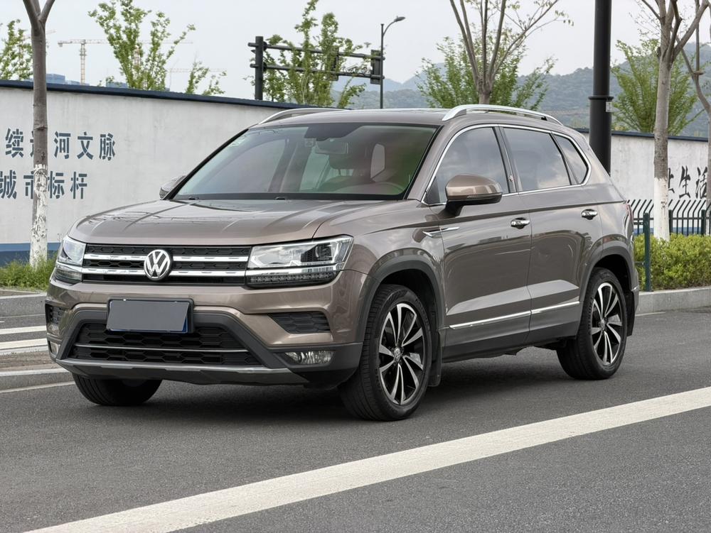 Volkswagen Tharu 2018 Volkswagen Tharu 2018 car image