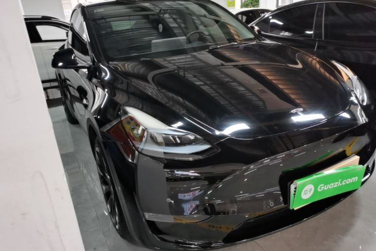 Tesla Model Y 2023 #6 Tesla Model Y 2023 car image #6