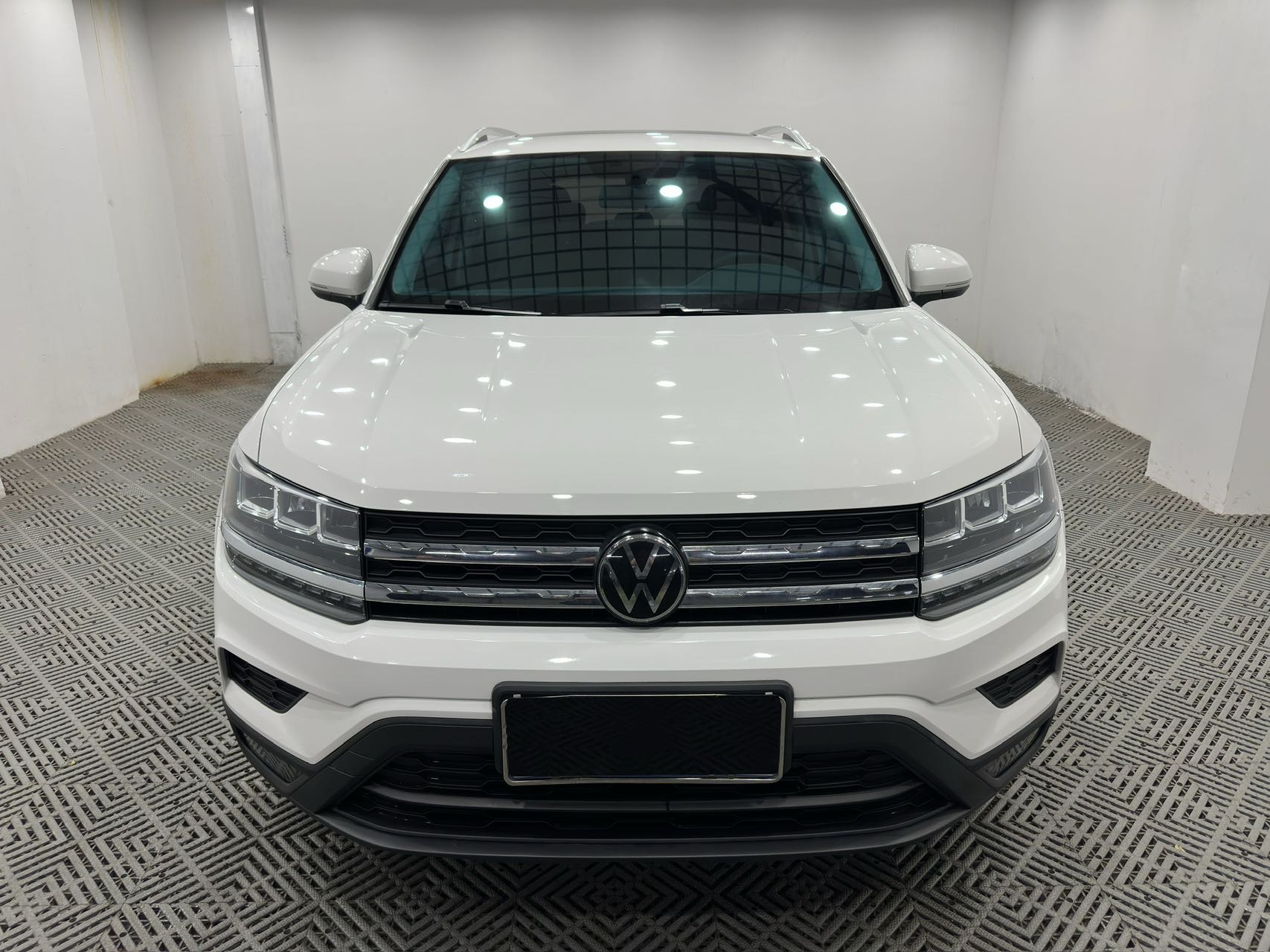 2023 #3 2023 immagine di auto #3