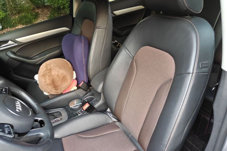 Audi Q3 2019 #17 Audi Q3 2019 car image #17