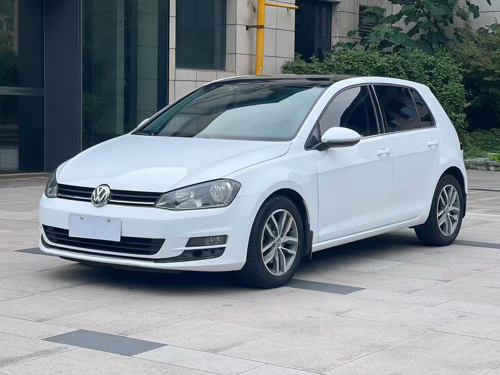 Volkswagen Golf 2017 Volkswagen Golf 2017 car image