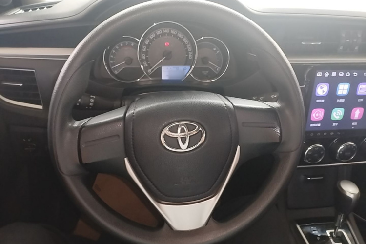Toyota Corolla 2017 #11 Toyota Corolla 2017 car image #11