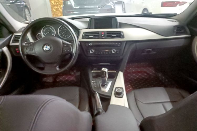 BMW 3 Series 2015 #10 BMW 3 Series 2015 car image #10