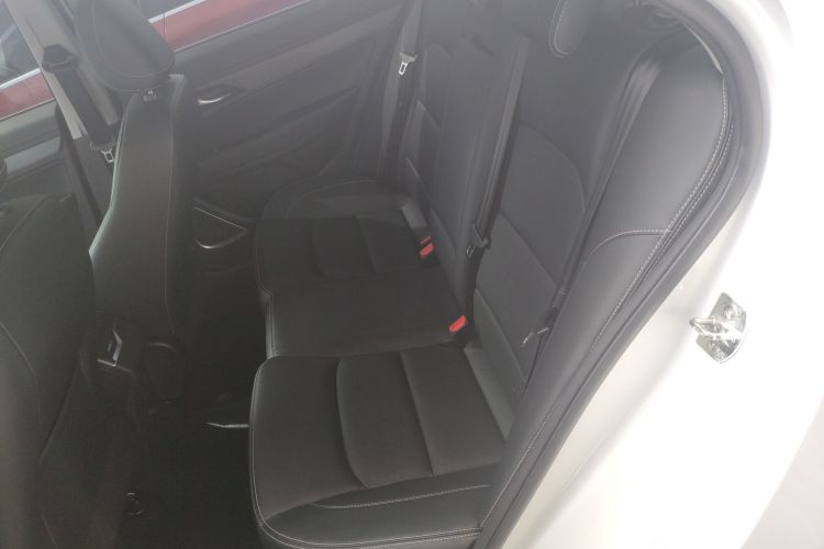 GEELY Emgrand 2022 car image #17