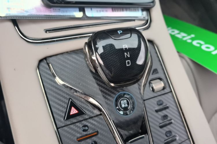 BYD Han 2024 car image #14