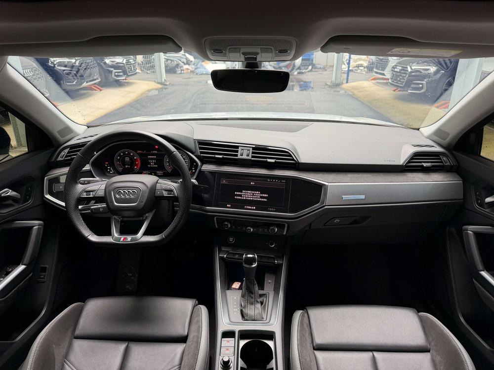 Audi Q3 Sportback 2024 #16 Audi Q3 Sportback 2024 imagen de coche #16