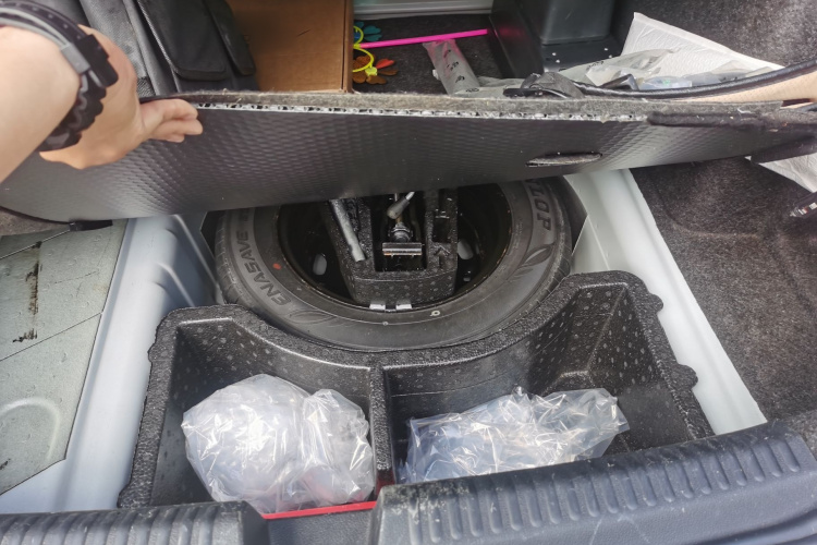 Volkswagen Santana 2018 car image #26