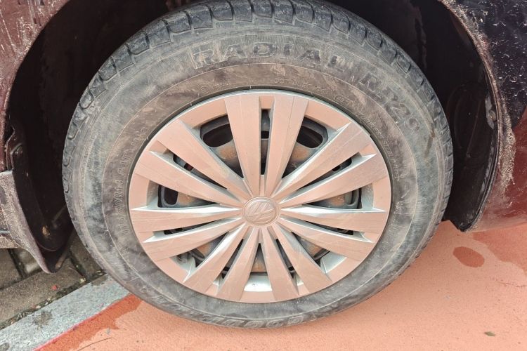Volkswagen Santana 2019 car image #9