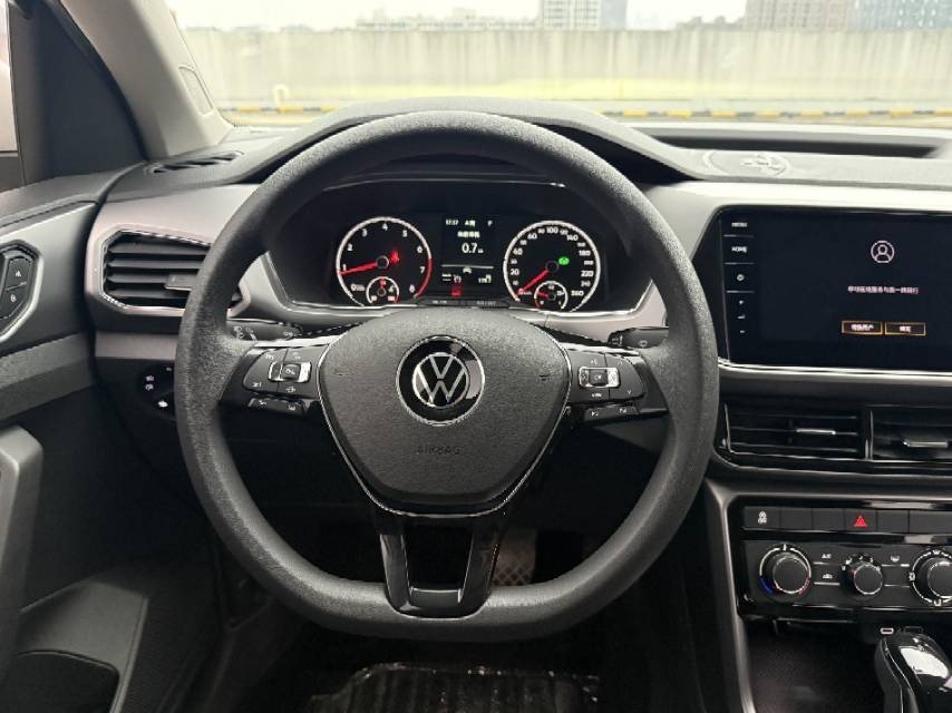 Volkswagen T-Cross 2021 #8 Volkswagen T-Cross 2021 car image #8