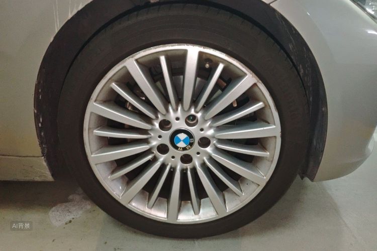 BMW 3 Series 2018 #9 BMW 3 Series 2018 car image #9