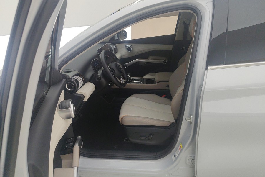 BYD Yuan Plus 2024 car image #9