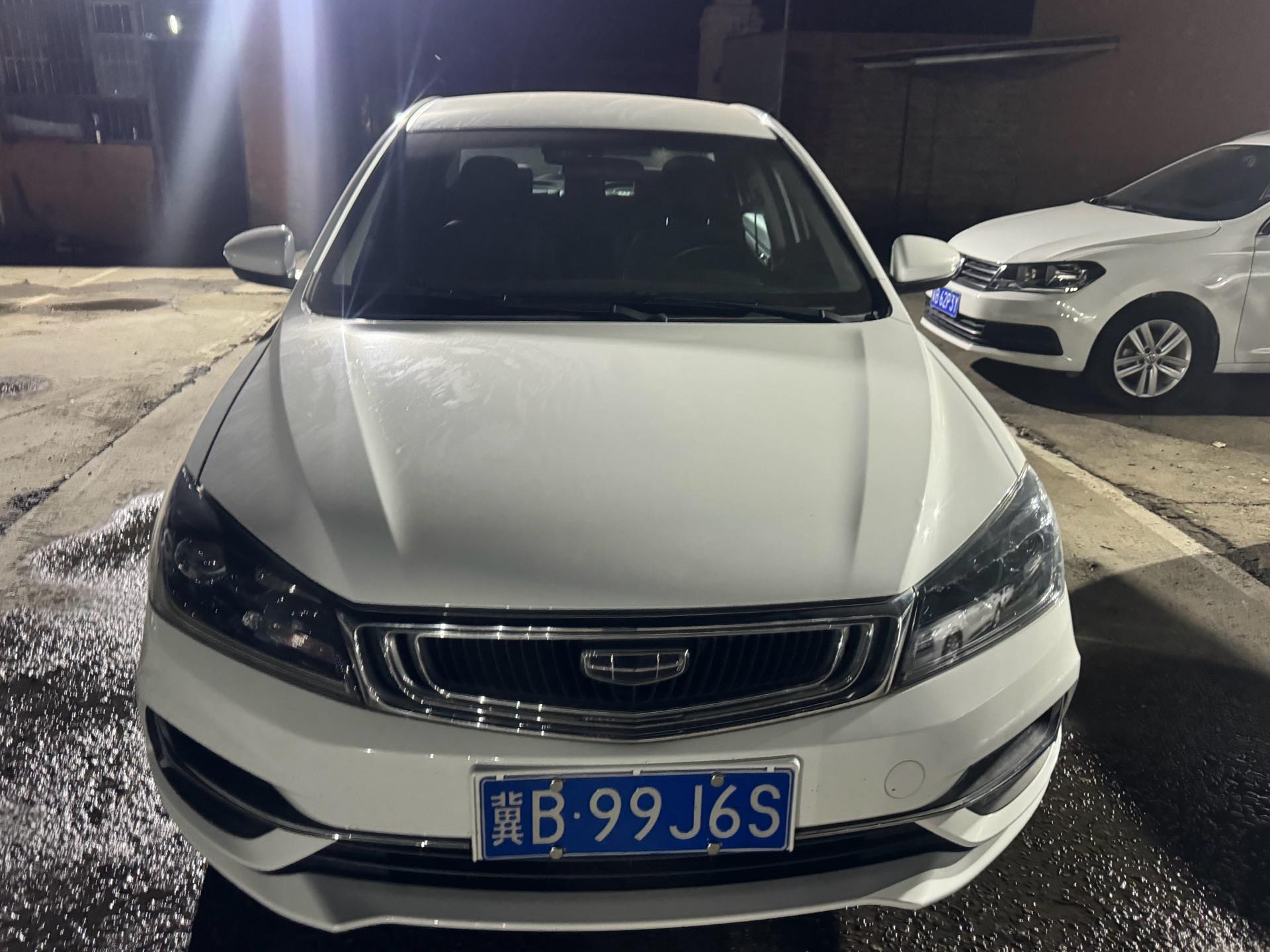 GEELY Emgrand 2020 car image #2