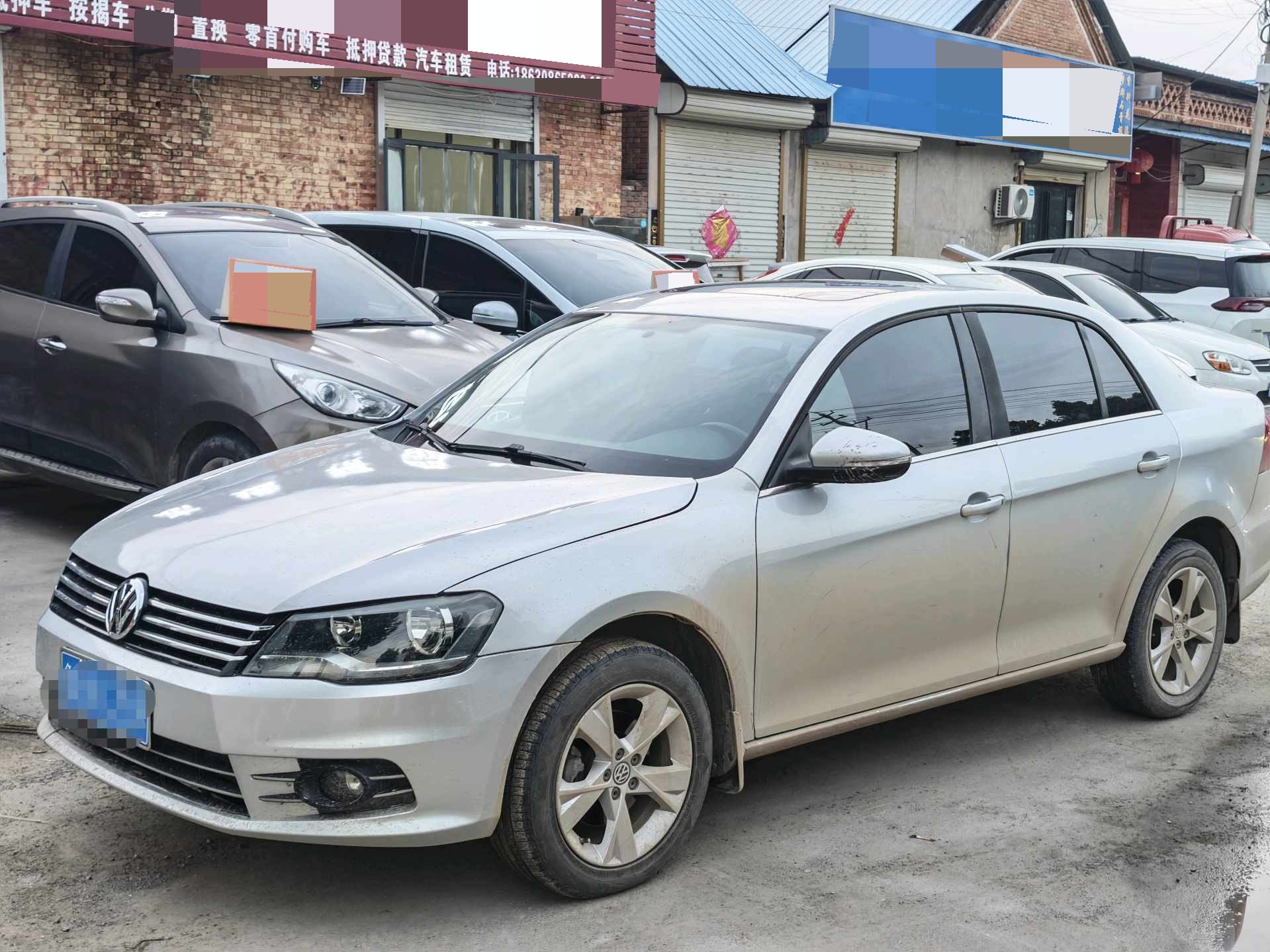Volkswagen Bora 2014 car image 